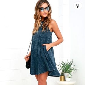Lulu’s Navy Blue Wash Dress